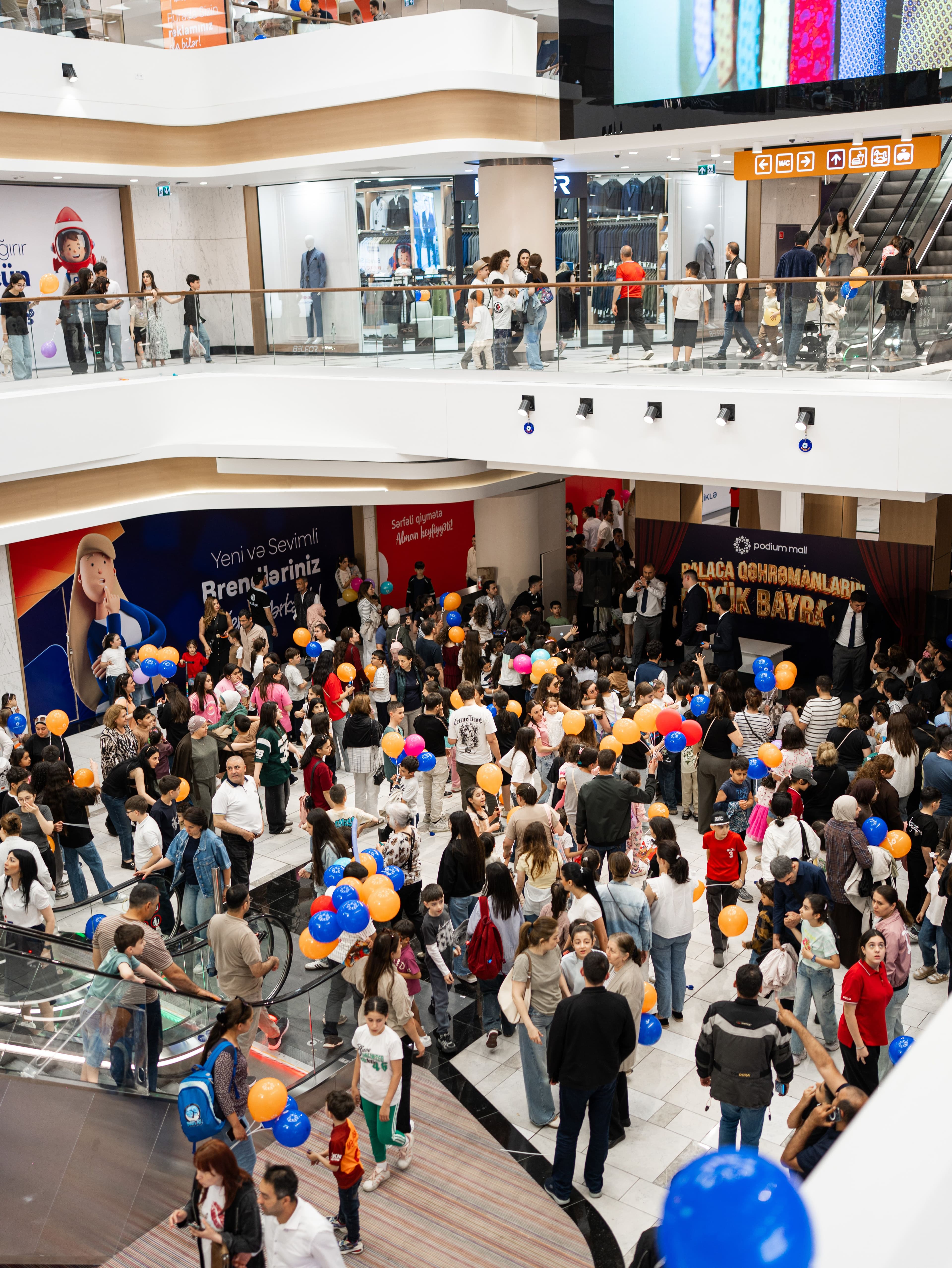 Podium Mall-da Bəhram Bağırzadə ilə Uşaqların Rəngarəng Dünyası! – 11